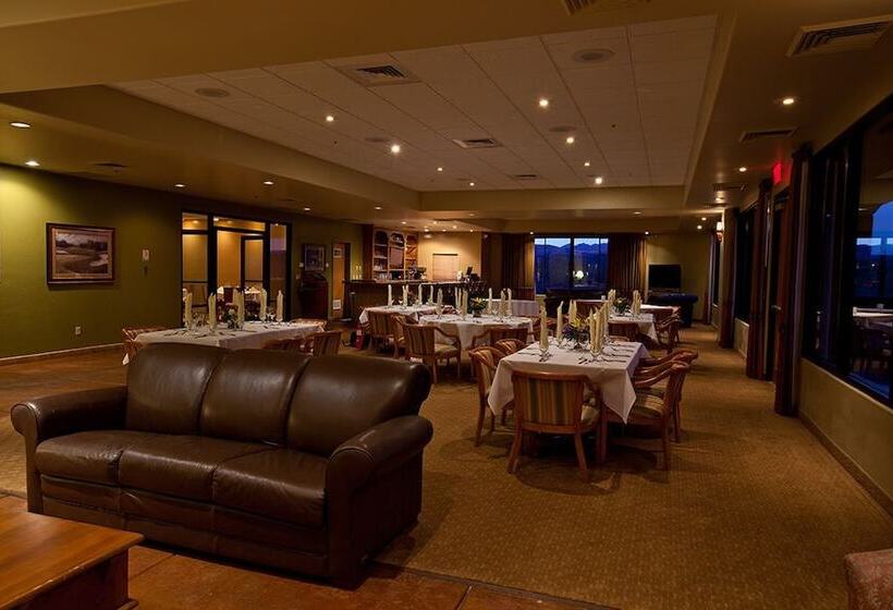 فندق Canoa Ranch Golf Resort