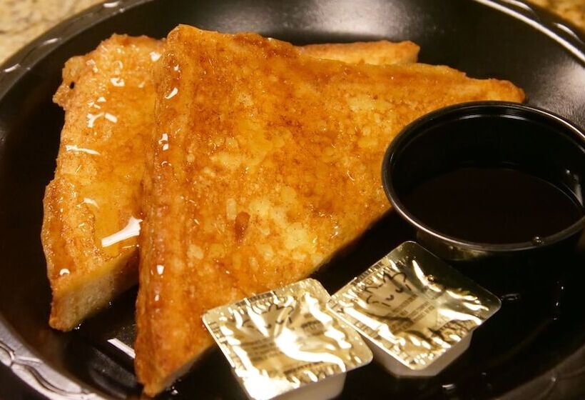 فندق Canoa Ranch Golf Resort