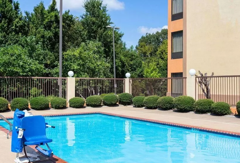 Отель Comfort Inn Horn Lake   Southaven