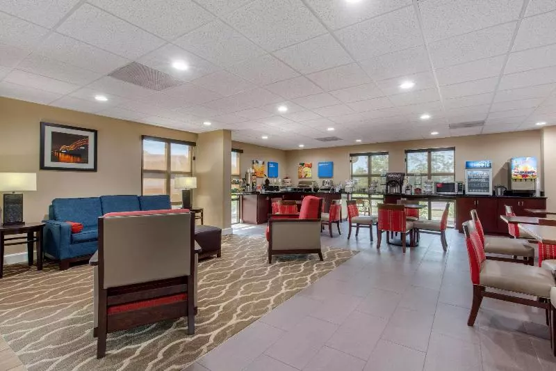 Отель Comfort Inn Horn Lake   Southaven