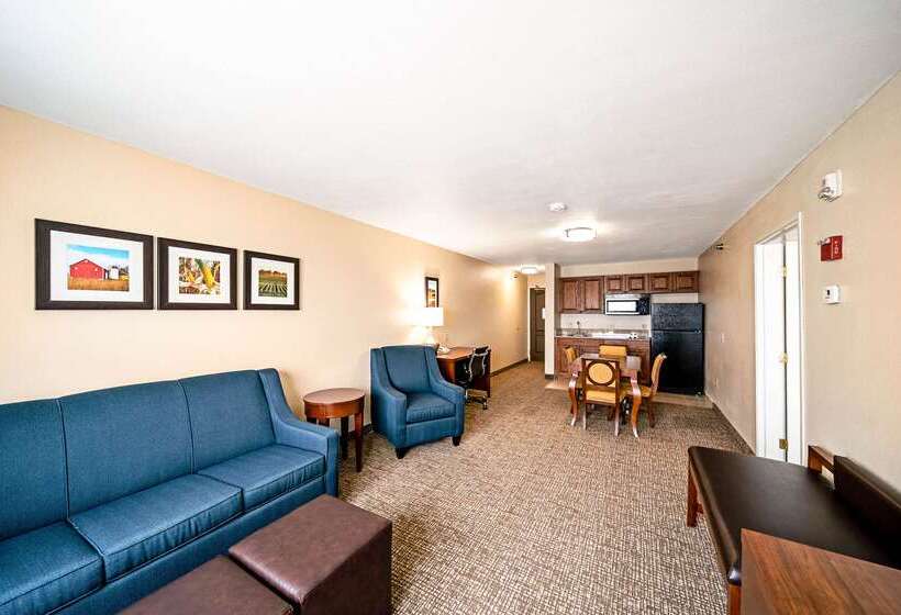 בית מלון כפרי Comfort Inn & Suites Independence