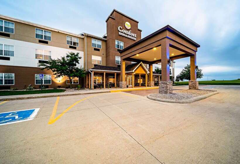 בית מלון כפרי Comfort Inn & Suites Independence