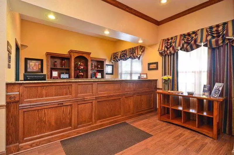 Отель Comfort Inn & Suites Independence