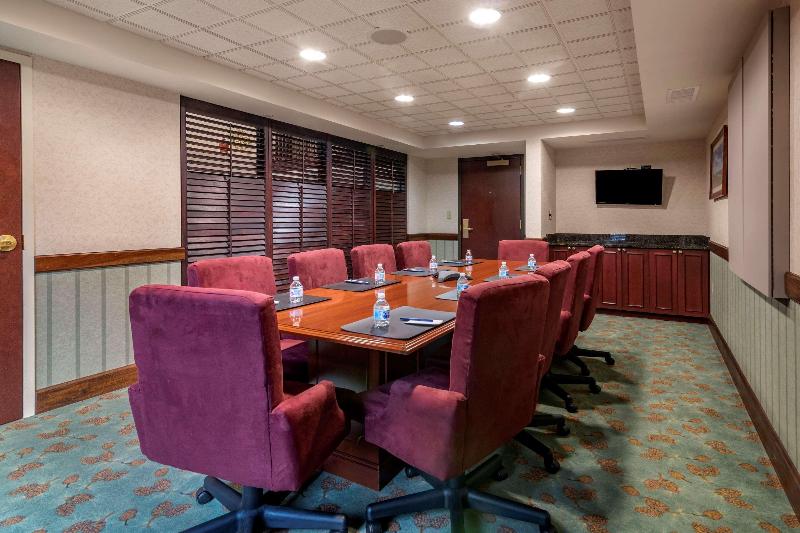 فندق Comfort Inn & Suites Lake George