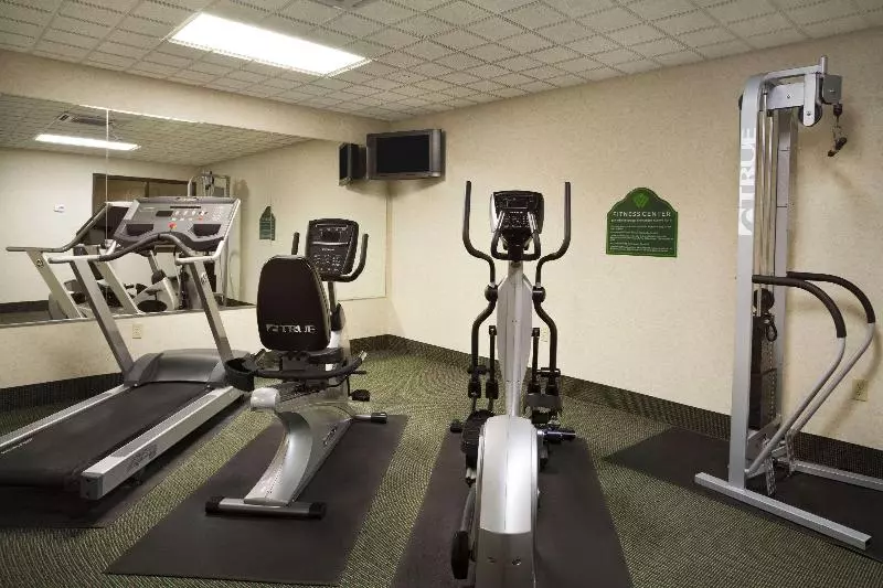 Otel Comfort Inn & Suites Lake George