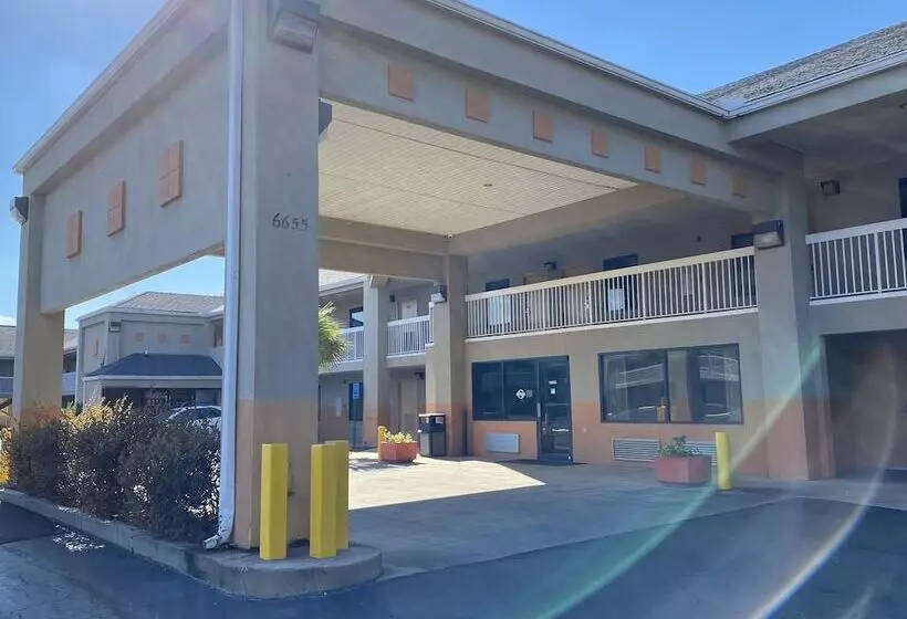 ホテル Magnolia Inn