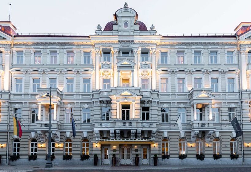 Grand Hotel Vilnius, Curio Collection By Hilton