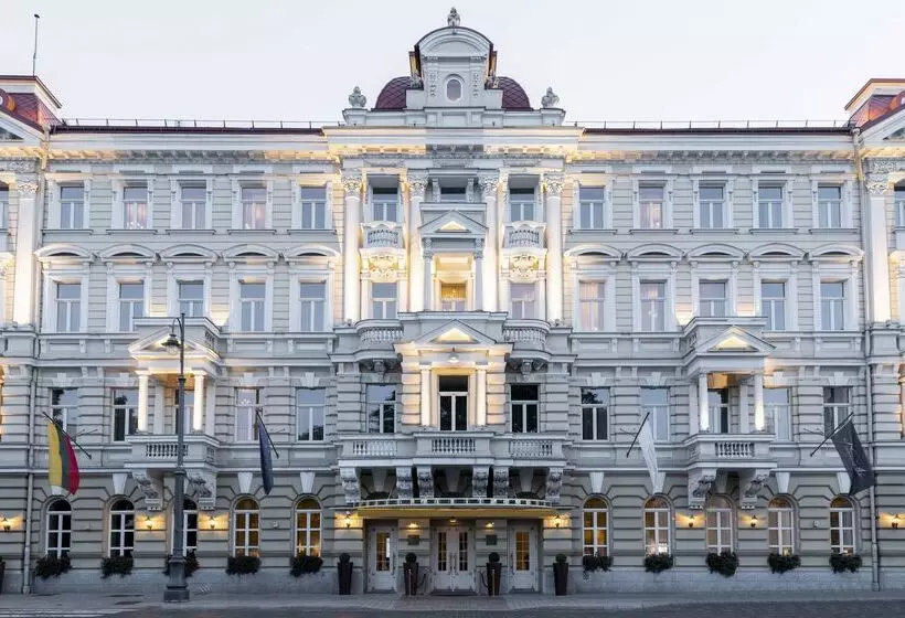 Grand Hotel Vilnius, Curio Collection By Hilton
