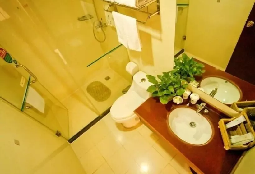 Отель Greentree Inn Nanjing Yuhuatai District Yinqiao Market Express