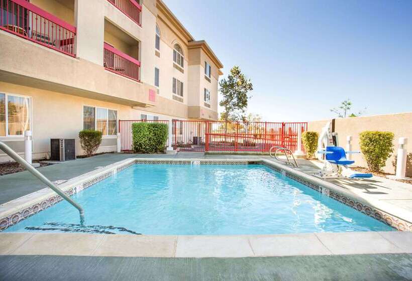 호텔 Hawthorn Suites By Wyndham Livermore