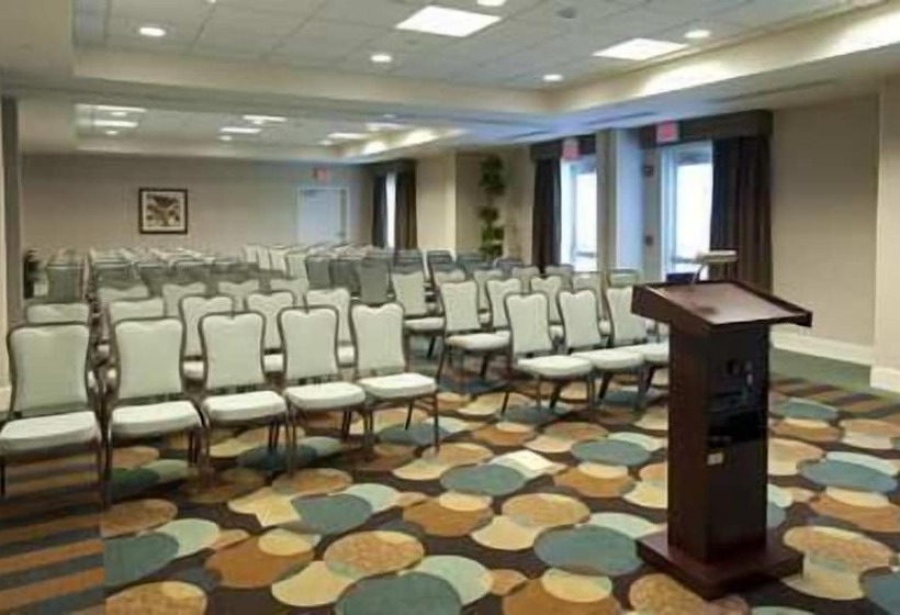 فندق Hilton Garden Inn Mt. Laurel