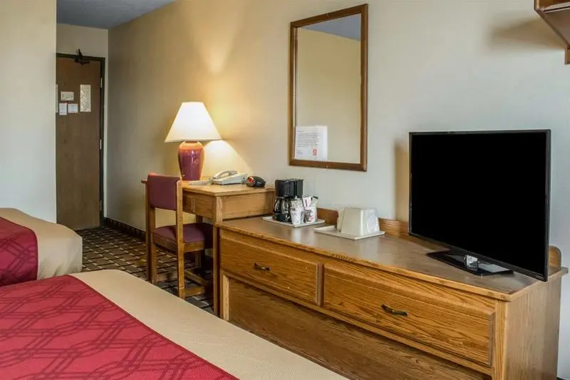 ホテル Le Mars Inn And Suites