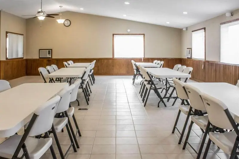 ホテル Le Mars Inn And Suites
