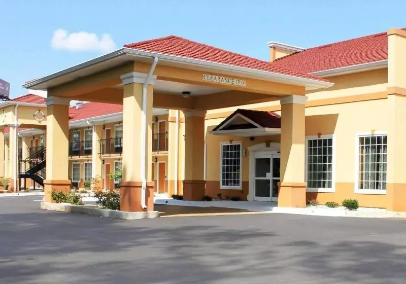 ホテル Quality Inn & Suites Greenville I65