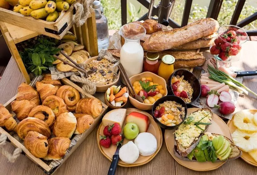 Radisson Hotel Tamboho Waterfront Antananarivo