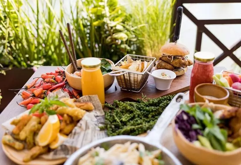 Radisson Hotel Tamboho Waterfront Antananarivo