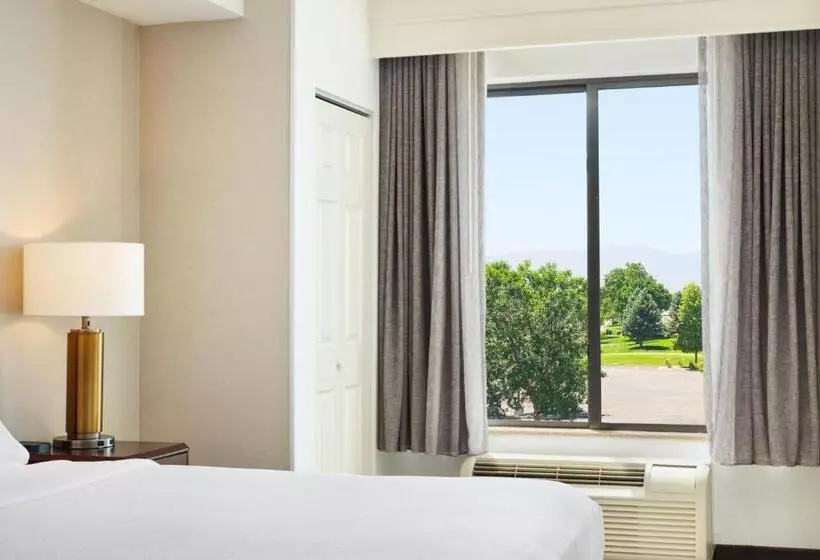 ホテル Springhill Suites Boulder Longmont