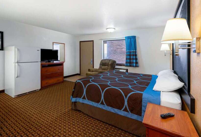 فندق Super 8 By Wyndham Goodland