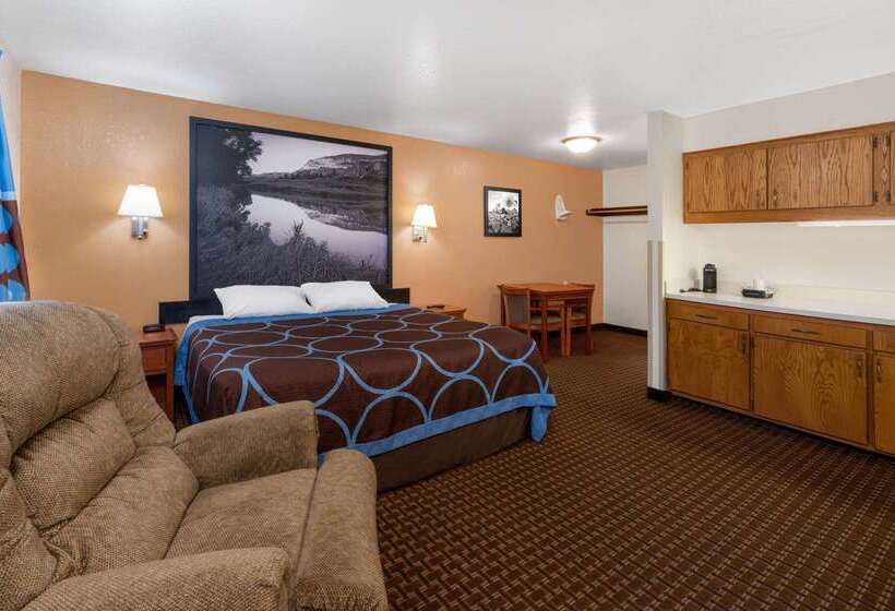 فندق Super 8 By Wyndham Goodland