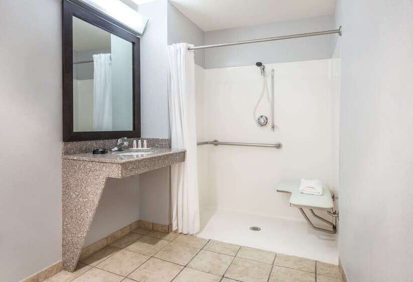 호텔 Super 8 By Wyndham Lubbock West