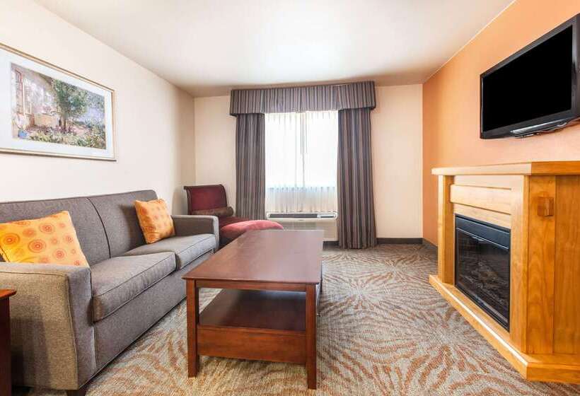 호텔 Super 8 By Wyndham Lubbock West