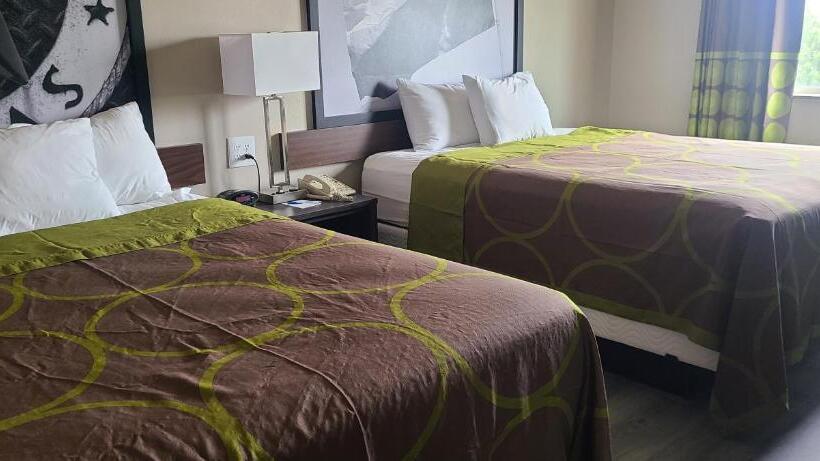 호텔 Super 8 By Wyndham Lubbock West