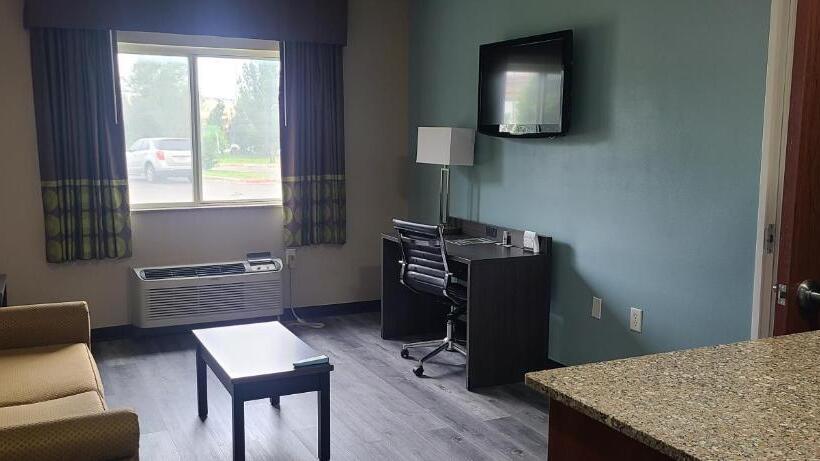 호텔 Super 8 By Wyndham Lubbock West