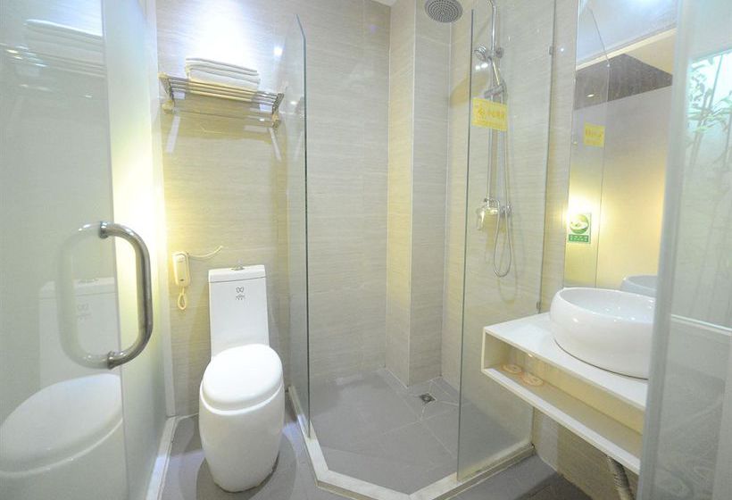 בית מלון כפרי Tavernew