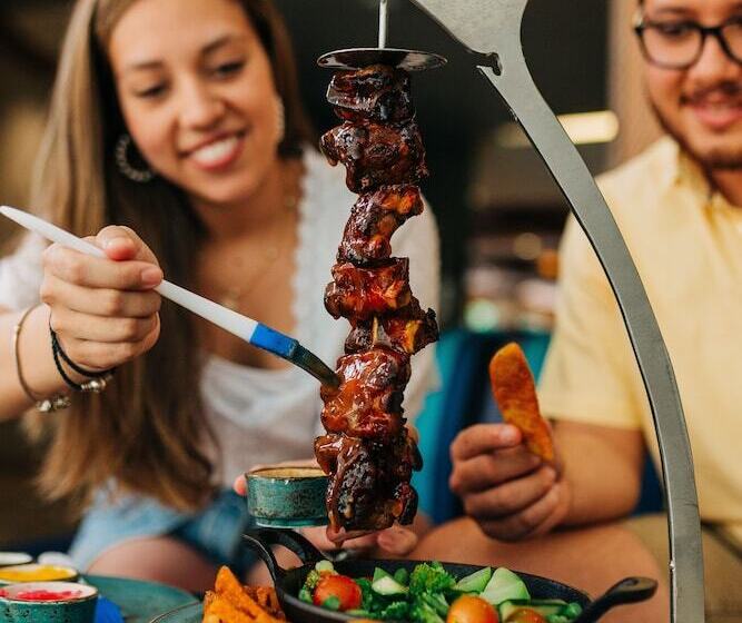 Plaza Hotel And Suites