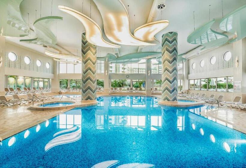 استراحتگاه Titanic Deluxe Lara