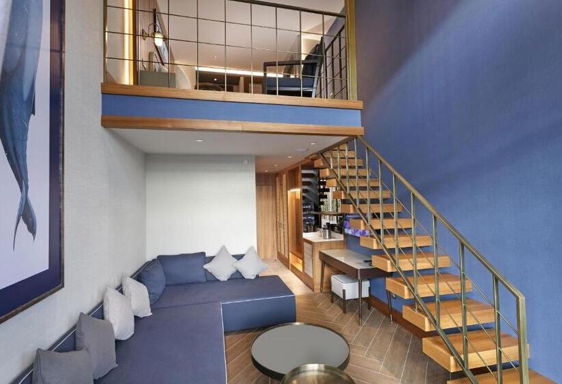 استراحتگاه Titanic Deluxe Lara