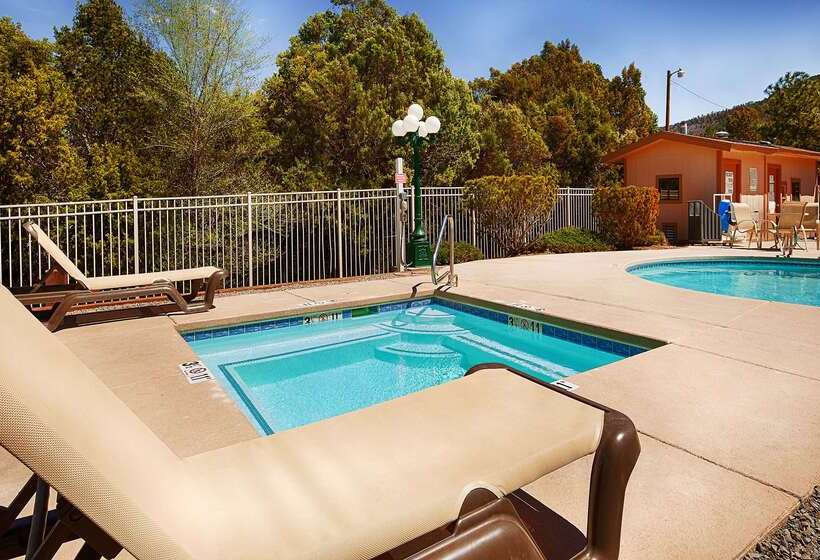 ホテル Best Western Pine Springs Inn