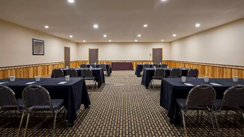 酒店 Best Western Pine Springs Inn