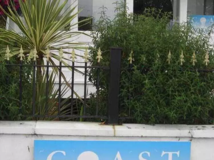 Hotelli Coast Guest House