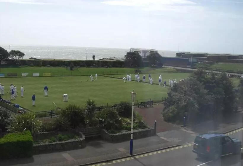 Hotelli Coast Guest House