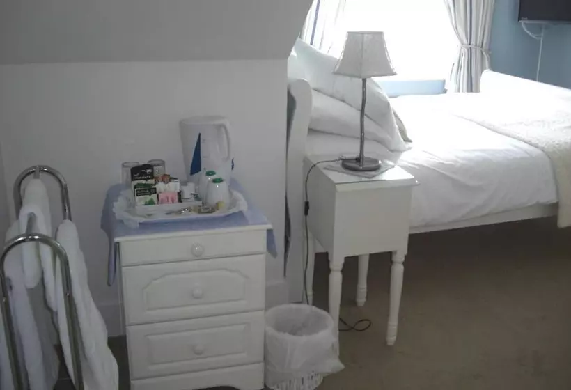 Hotelli Coast Guest House