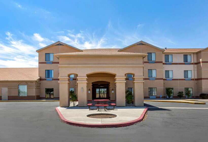 호텔 Comfort Inn & Suites