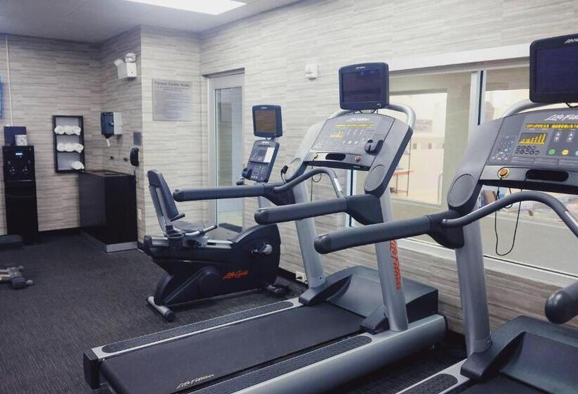 בית מלון כפרי Courtyard By Marriott Owensboro