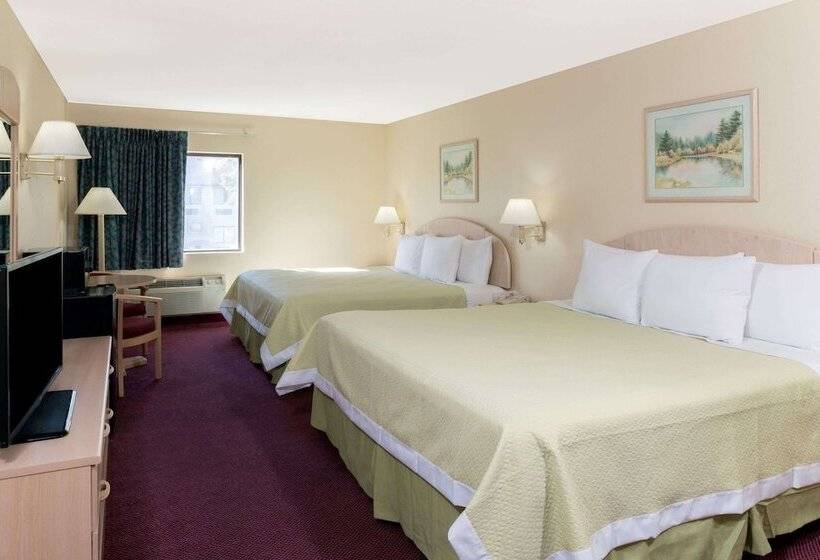 هتل Days Inn By Wyndham Mount Vernon