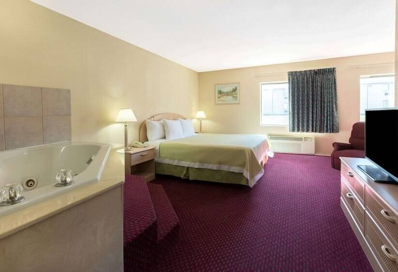 هتل Days Inn By Wyndham Mount Vernon