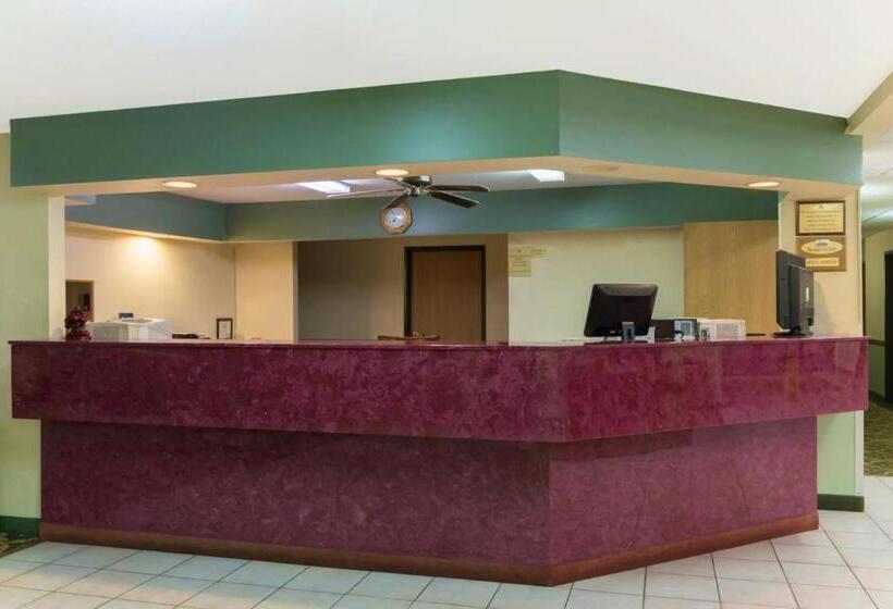 هتل Days Inn By Wyndham Mount Vernon