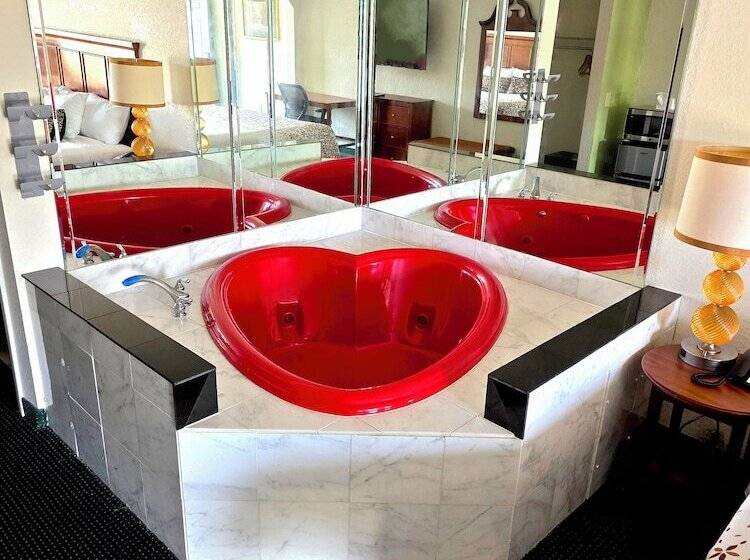 호텔 Garden Inn And Suites Near Callaway Gardens Pine Mountain