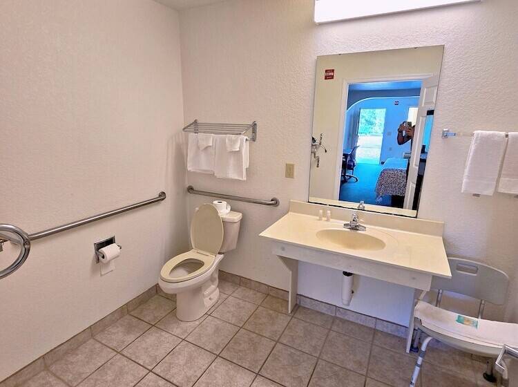 호텔 Garden Inn And Suites Near Callaway Gardens Pine Mountain