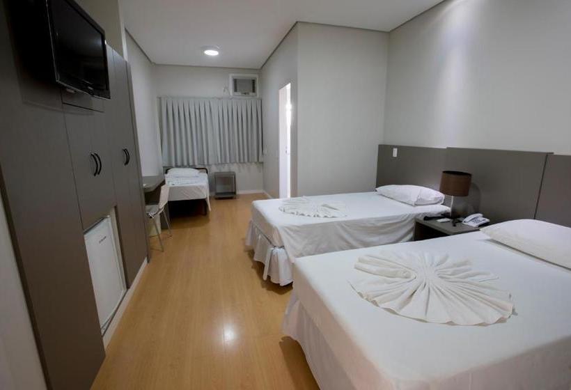 ホテル Gralha Azul