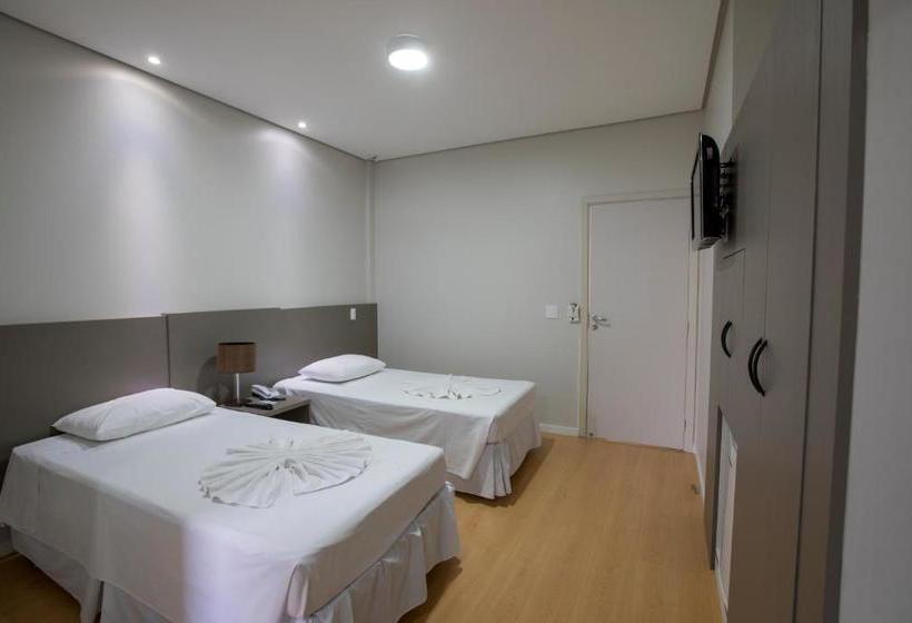 ホテル Gralha Azul