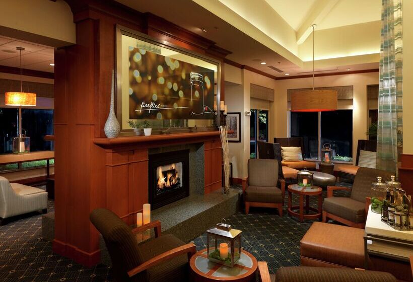 בית מלון כפרי Hilton Garden Inn Milford