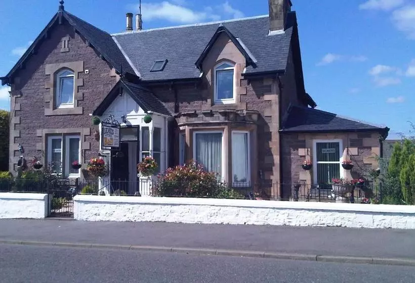هتل James Cottage B&b