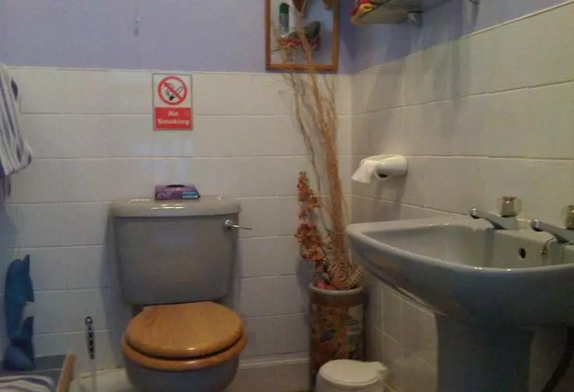 هتل James Cottage B&b