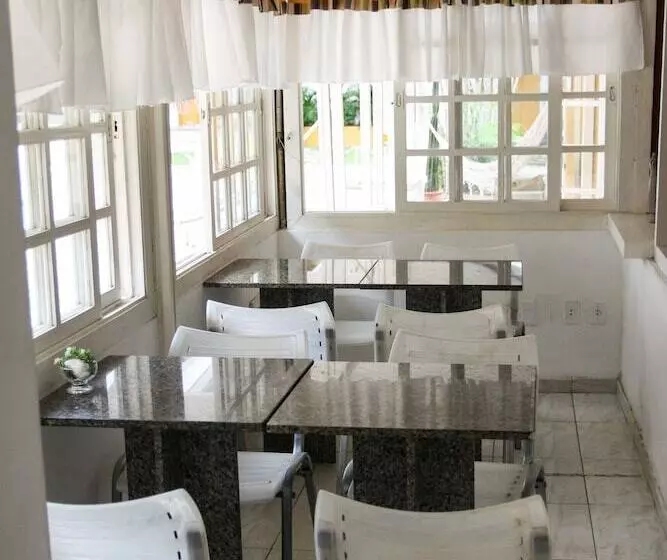 酒店 Buzios Colinas Homestay