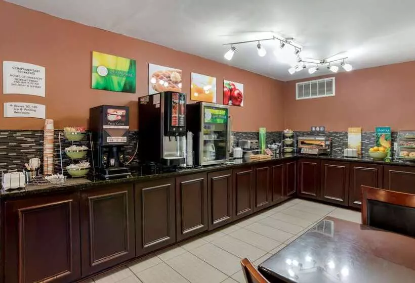 בית מלון כפרי Quality Inn Phenix City Columbus